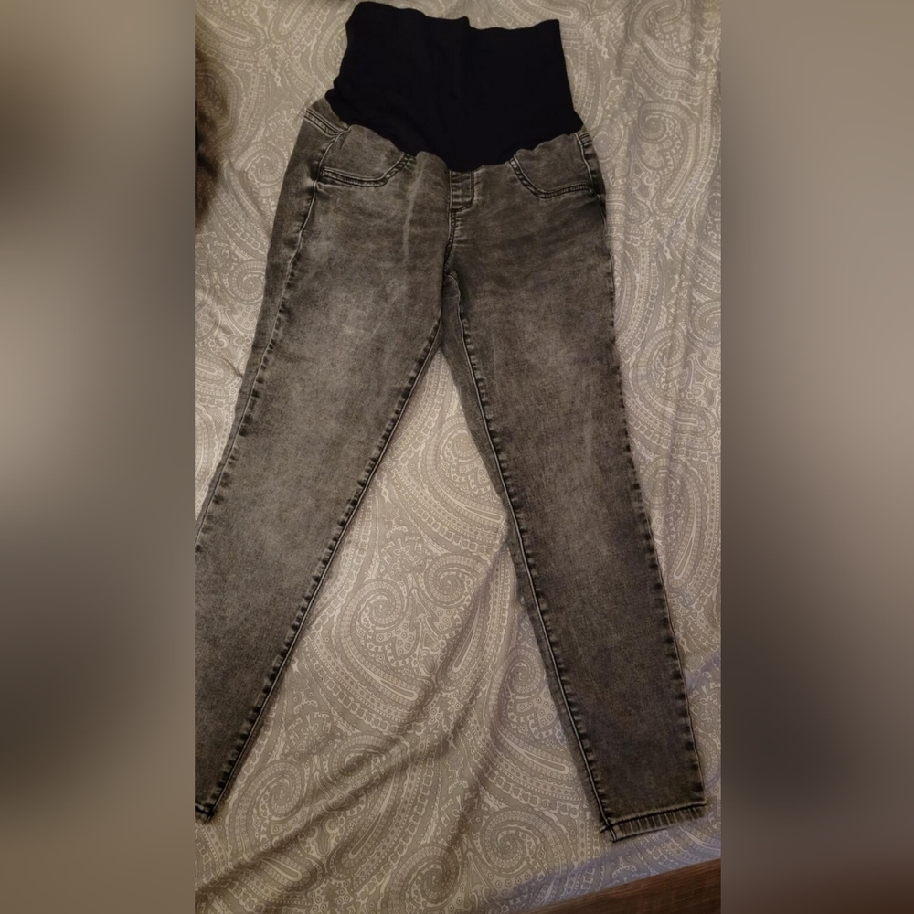 Size 9 maternity pants